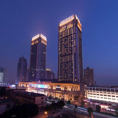 Hilton Zhongshan Downtown Exteriör bild