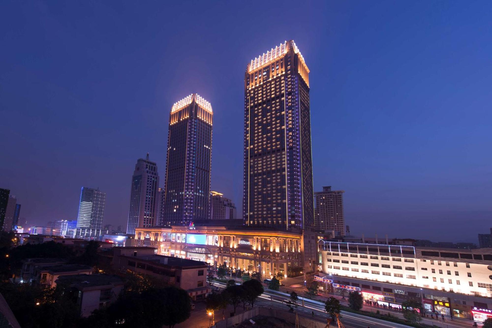Hilton Zhongshan Downtown Exteriör bild